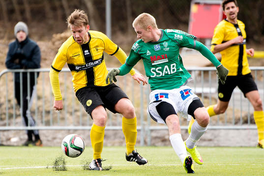 IK Frej Täbys Joakim Runnemo och IK Brages Pontus Hindrikes