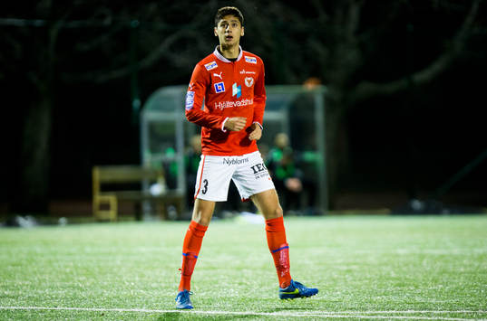 Adel Ziarat, Kalmar U19, (rött)