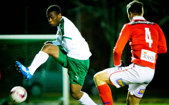Hammarby U19 (vitt) mot Kalmar U19 (rött)
