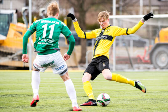 IK Brages Anton Lundin och IK Frej Täbys Christoffer
