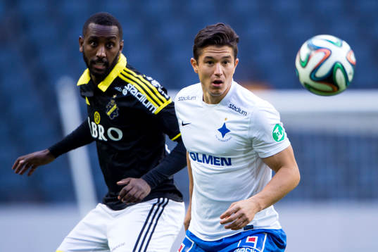 s Henok Goitom och Norrköpings David Boo Wiklander