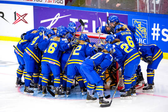 Sveriges spelare laddar upp
