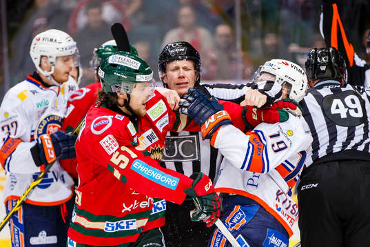 Frölundas Mats Rosseli Olsen och Växjös Tuomas Kiiskinen