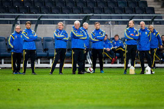 Sveriges players manager Marcus Allbäck, förbundskapten