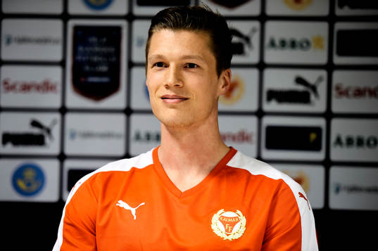 Viktor Elm