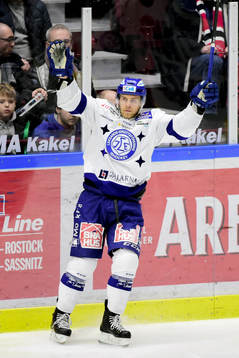 Leksands Patrick Cehlin jublar