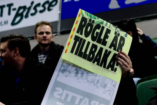 En affisch med texten Rögle är tillbaka
