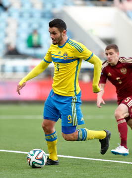Sveriges Valmir Berisha gör mål 1-2