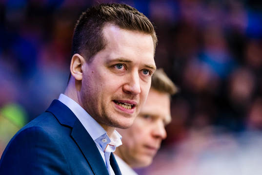 Växjös tränare Sam Hallam