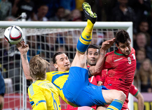 Sveriges Zlatan Ibrahimovic gör en bicykleta