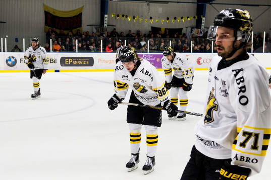 s Robin Kovacs, Ziga Pavlin och Daniel Olsson Trkulja deppar