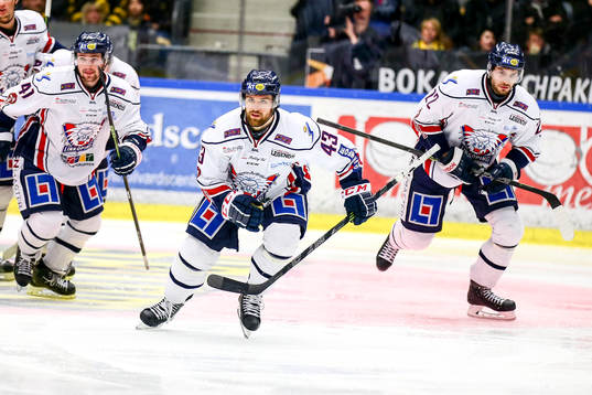 Linköpings Nichlas Hardt jublar
