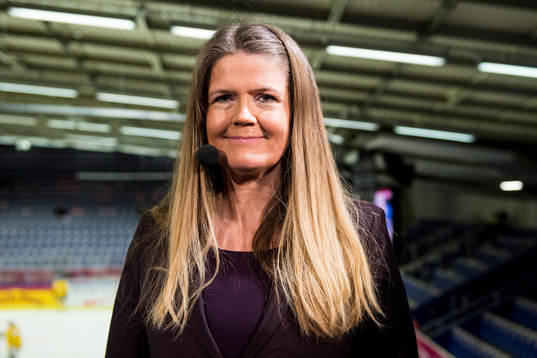 SVTs Marie Lehmann i SVTs studio