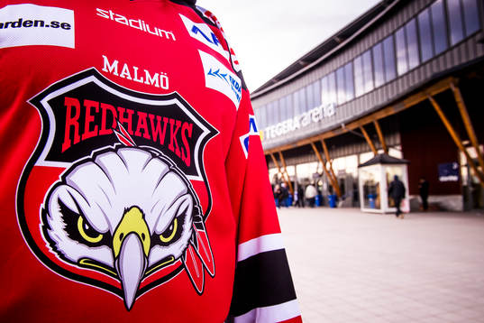 Malmösupporter före ishockeymatchen i Kvalet till SHL