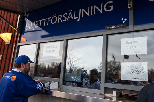 Slutsålt till ishockeymatchen i kvalet till SHL mellan