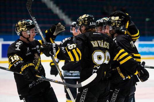 s Fredrik Hynning, Robin Kovacs med flera jublar