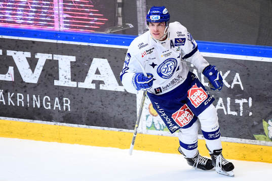 Leksands Tomi Sallinen jublar