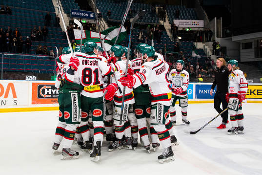 Bläddra bland fler bilder av Ishockey, Kval till Hockeyallsvenskan, AIK - Tingsryd