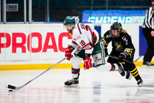 s Jesper Bratt
