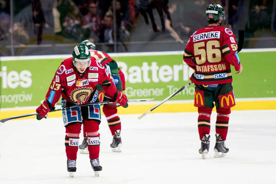 Frölundas Elias Fälth deppar