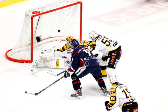 Linköpings Jacob Micflikier gör 1-0