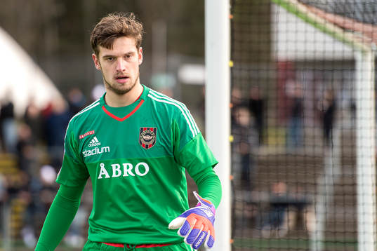 Brommapojkarnas målvakt Davor Blazevic