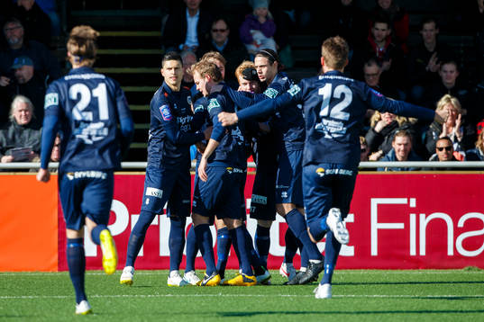 Utsiktens spelare jublar