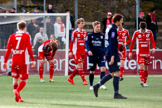 Degerfors spelare deppar