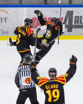 Brynäs Lucas Carlsson jublar