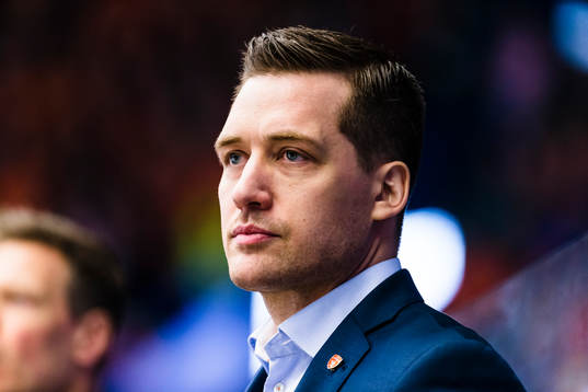 Växjös tränare Sam Hallam