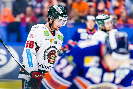 Frölundas Erik Gustafsson hänger med huvudet