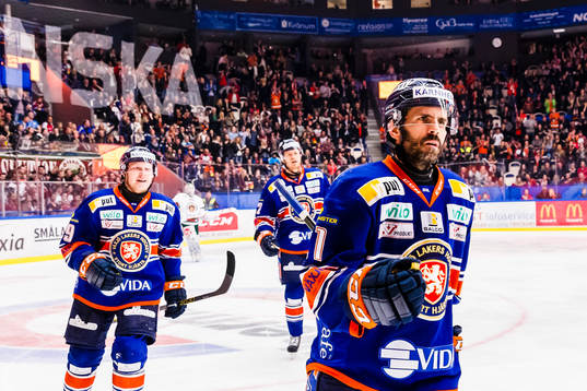 Växjös Cory Murphy firar