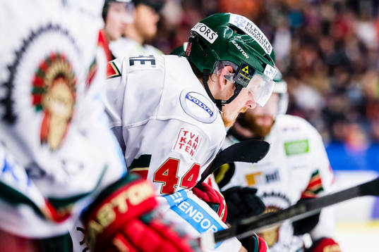 Frölundas Pontus Widerström hänger med huvudet