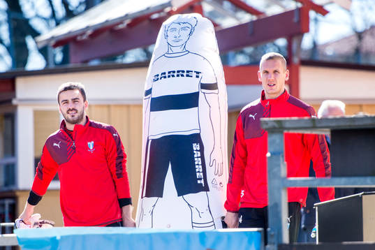 Malmö FFs målvakt Zlatan Azinovic och målvakt Robin