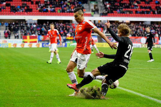 Kalmars Emin Nouri och Helsingborgs Jere Uronen