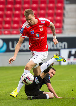 Kalmars Marcus Nilsson och Helsingborgs Anton Wede