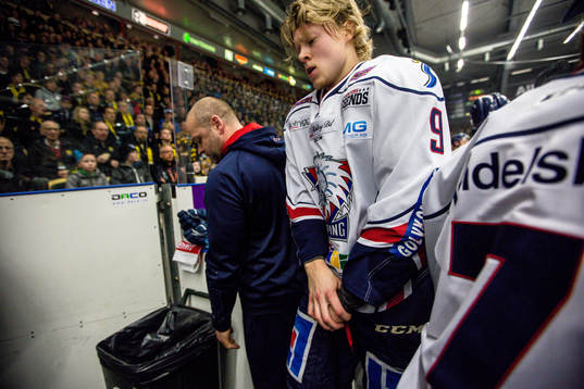 Linköpings Anton Karlsson skadade sig