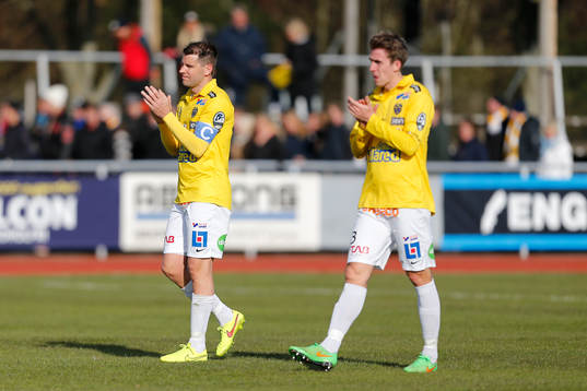 Falkenbergs Stefan Rodevåg och Adam Eriksson deppar och