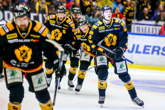 Skellefteås Oscar Sundqvist jublar