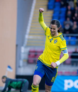 Sveriges Lotta Schelin jublar