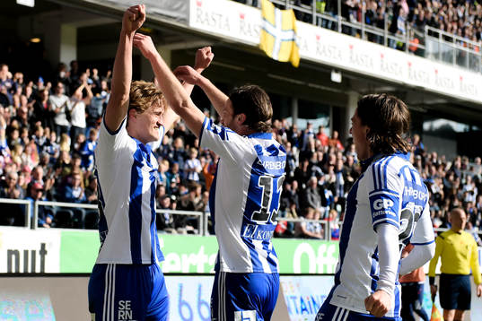 IFK Göteborgs Thomas Rogne jublar