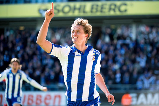 IFK Göteborgs Thomas Rogne firar