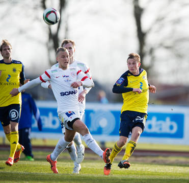 Ängelholms Albin Nilsson i matchen i Superettan mellan