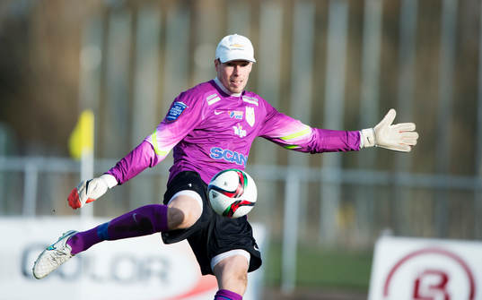 Assyriskas målvakt Robin Malmqvist i matchen i Superettan