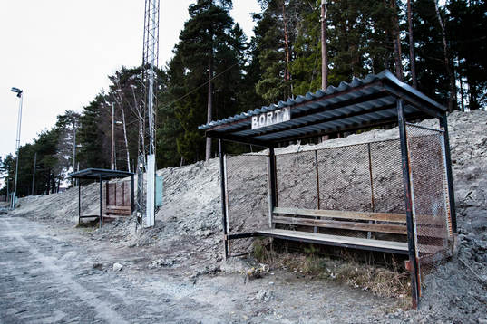 Avbytarbänk för bortalag på en före detta fotbollsplan