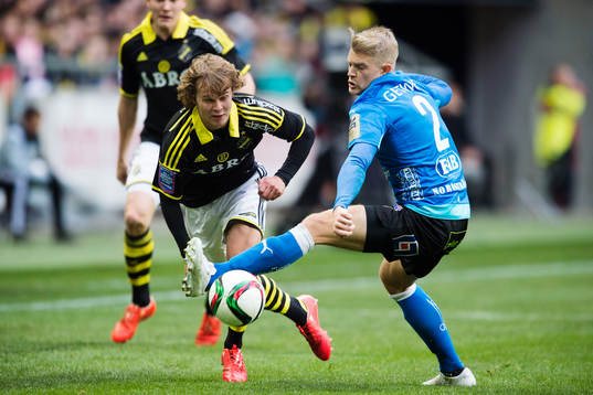s Sam Lundholm och Halmstads Viktor Ljung
