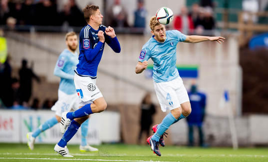 Sundsvalls Johan Eklund och Malmö FFs Filip Helander