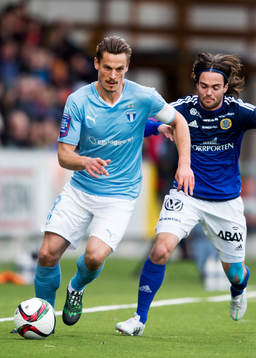 Malmö FFs Markus Rosenberg och Sundsvalls Robbin Sellin