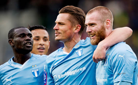 Malmö FFs Enock Kofi Adu, Victor Yoshimar Yotun Flores,