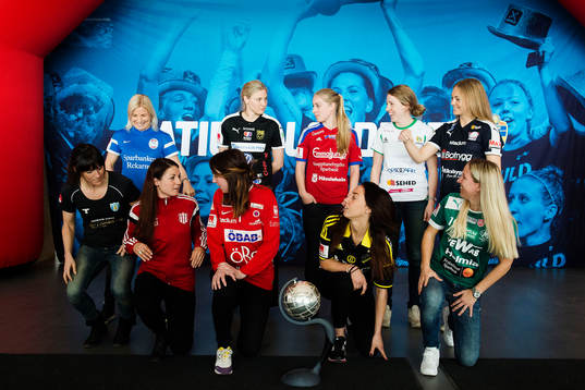 Spelare ställer upp sig